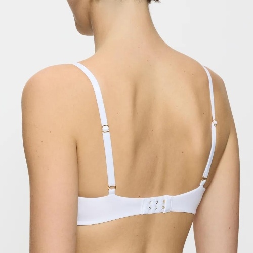 Triomphe Body Make-Up Illusion Essentials blanc soutien-gorge sans forme