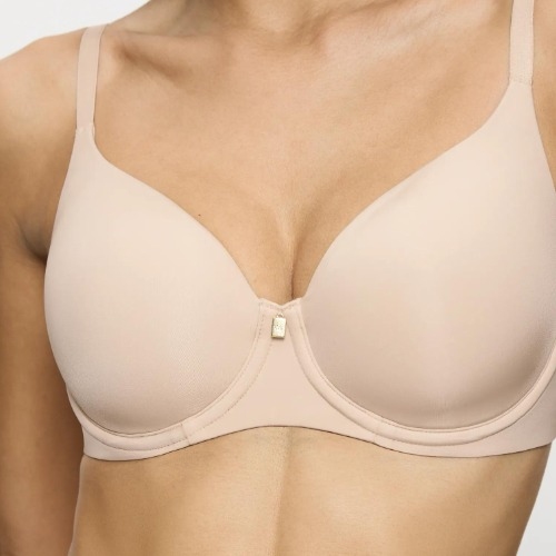 Triomphe Body Make-Up Illusion Essentials poudre soutien-gorge rembourré