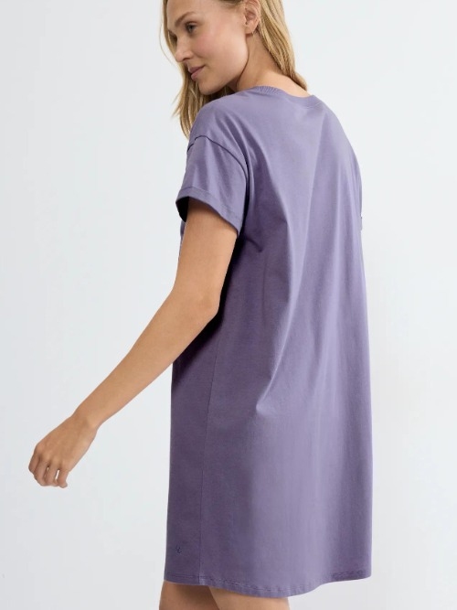 Triomphe Nightdresses lilas chemise de nuit