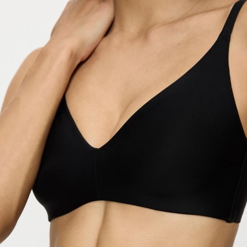 Triomphe Pure Micro noir soutien-gorge sans forme