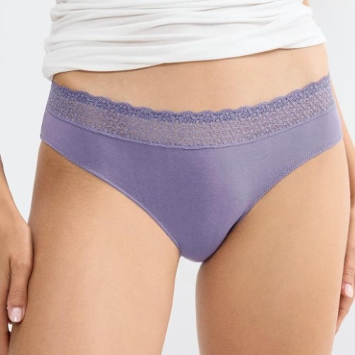 Triomphe Feel of Modal lilas slip