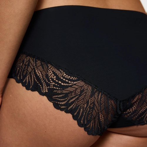 Triomphe Pretty Micro noir slip