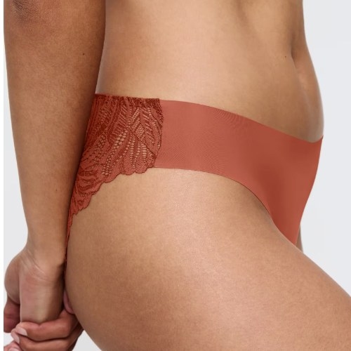 Triomphe Pretty Micro orange slip