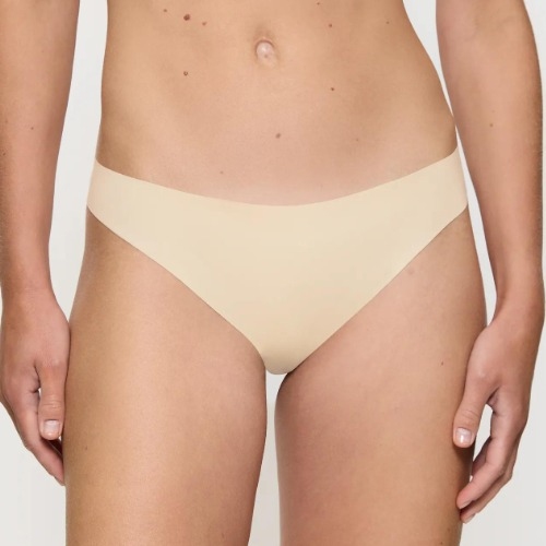 Triomphe Pretty Micro beige culotte string