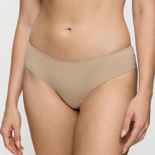 Triomphe Lovely Micro poudre culotte string