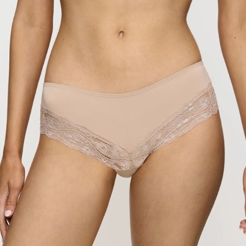 Triomphe Lovely Micro poudre shortie