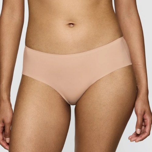 Triomphe Smart Invisible beige shortie
