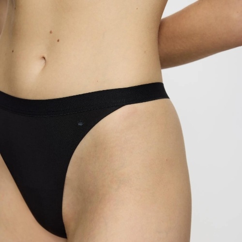 Triomphe Smart Natural noir culotte string
