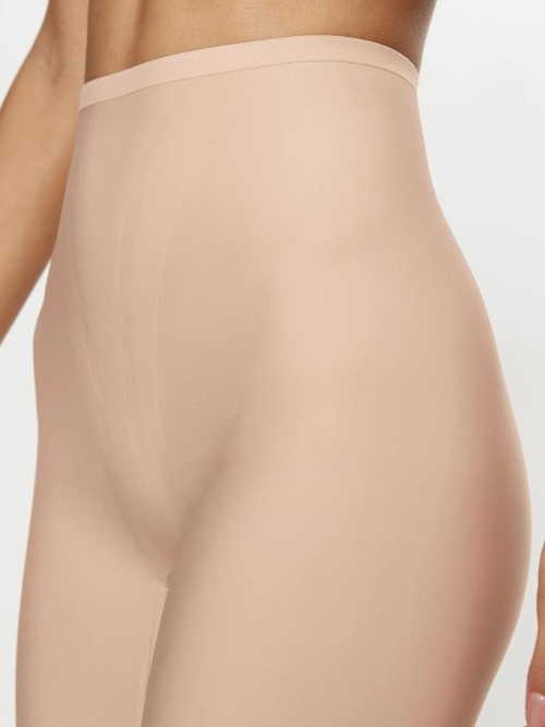 Triomphe Shape Smart beige shortie