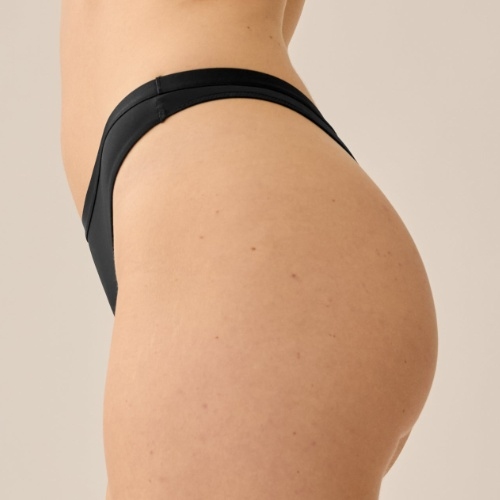 Naturana Everyday noir culotte string
