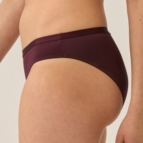 Naturana Everyday bordeaux slip
