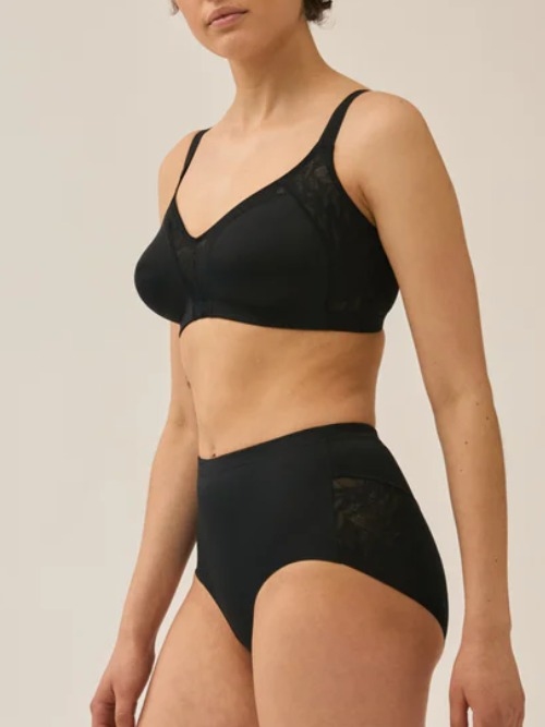 Naturana Minimizer noir soutien-gorge sans armatures en dentelle