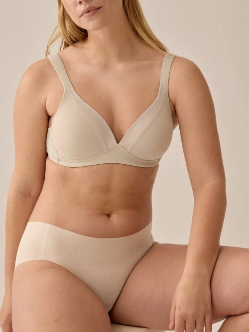 Naturana Everyday beige soutien-gorge sans armatures en dentelle