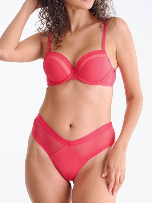 Lisca Sia rouge slip brésilien