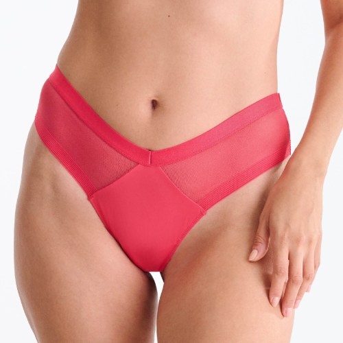 Lisca Sia rouge slip brésilien