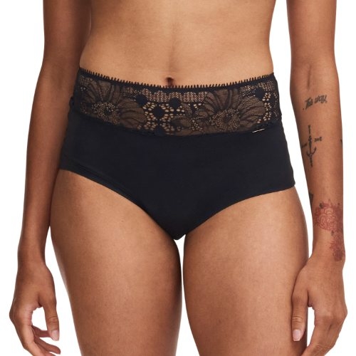 Chantelle Day to Night noir culotte menstruelles