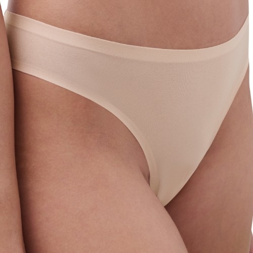 Chantelle SoftStretch beige slip brésilien