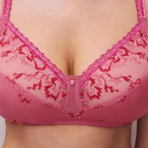 Chantelle Every Curve rose soutien-gorge sans armatures en dentelle
