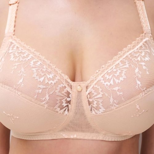 Chantelle Every Curve beige soutien-gorge sans armatures en dentelle