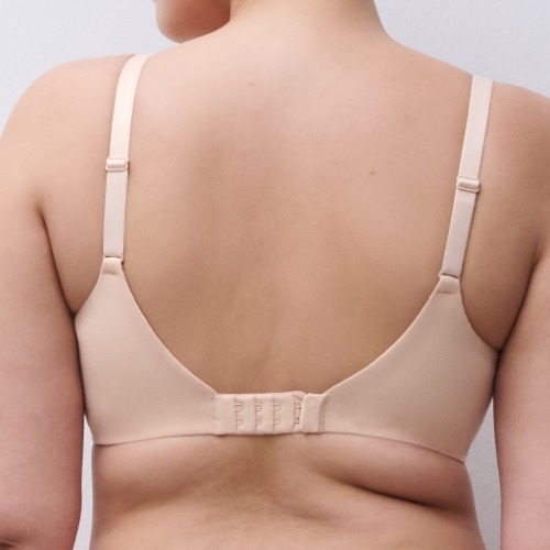 Chantelle Easy Bliss beige soutien-gorge sans armatures en dentelle
