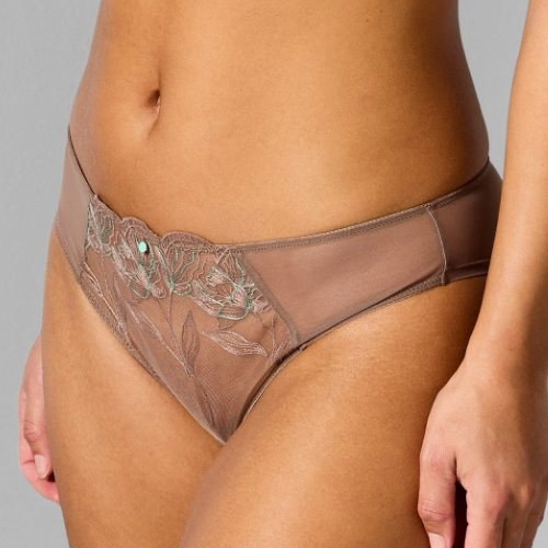 Sapph Chan taupe culotte string