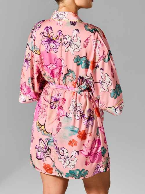 Sapph Jolie rose kimono