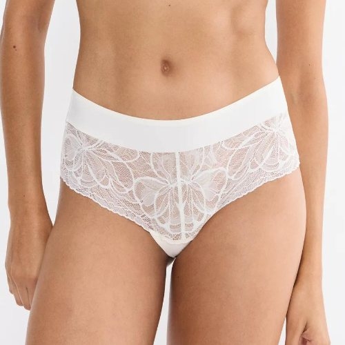 Triomphe Body Make-Up Illusion Lace blanc cassé shortie