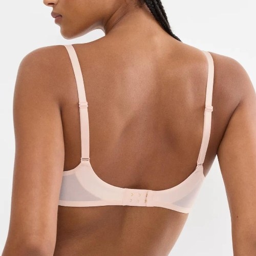 Triomphe Palina Waves of Glow crème soutien-gorge sans forme
