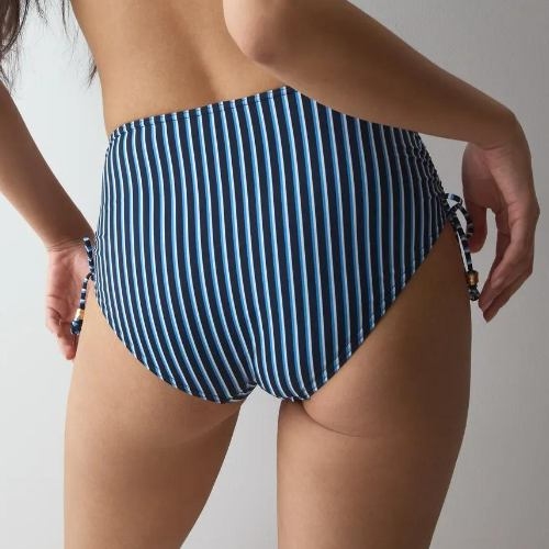 Triumph Swimwear Summer Twist bleu marine slip de bikini