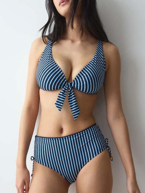 Triumph Swimwear Summer Twist bleu marine slip de bikini