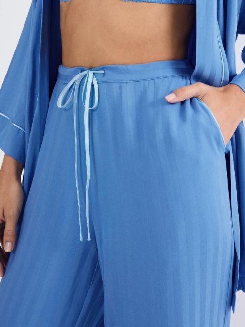 Triomphe Amourette Spotlight bleu chemise de nuit