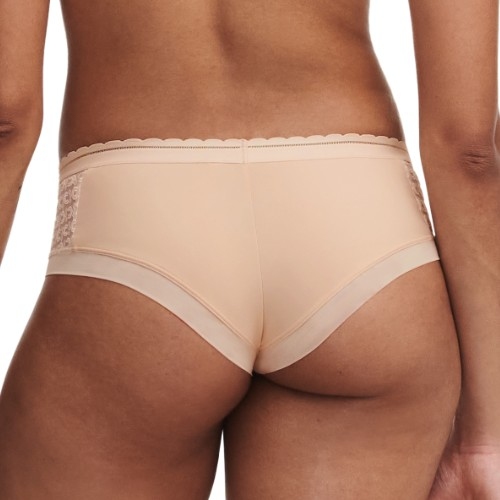 Chantelle Monogram beige shortie