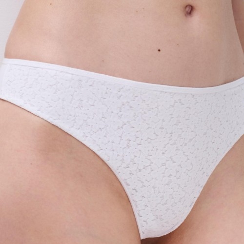 Chantelle EasyFeel Norah blanc slip brésilien