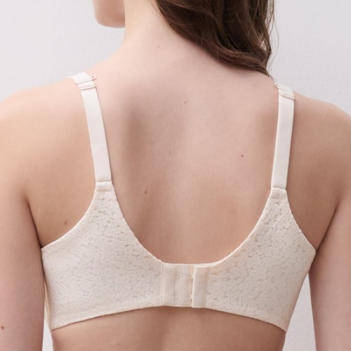 Chantelle EasyFeel Norah blanc cassé soutien-gorge rembourré