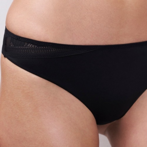 Chantelle EasyFeel Osmose noir culotte string