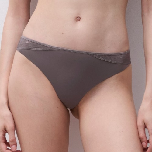 Chantelle EasyFeel Osmose gris culotte string