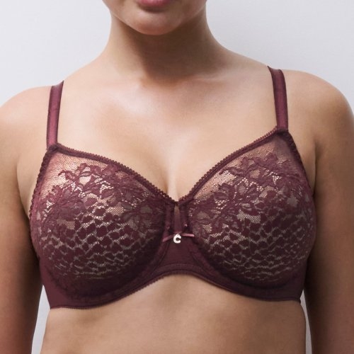 Chantelle Maris port soutien-gorge sans forme