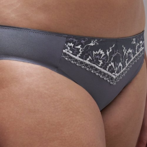 Chantelle Every Curve gris slip