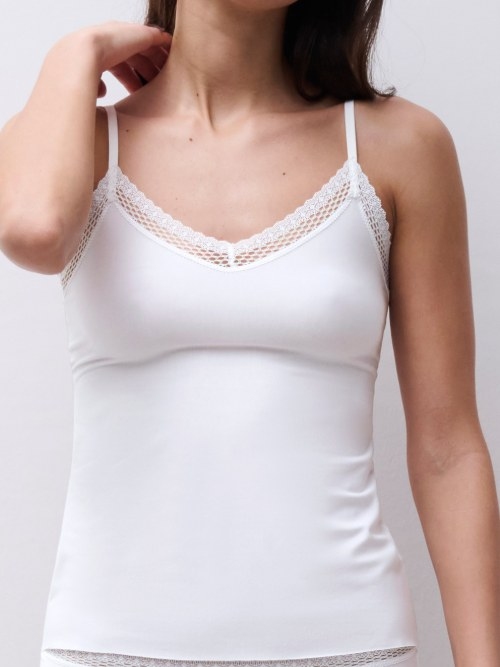 Chantelle Cozy Chic blanc top spaghetti