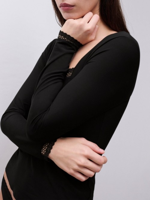 Chantelle Cozy Chic noir shirt