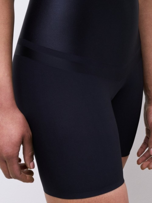 Chantelle Brilliant noir shortie
