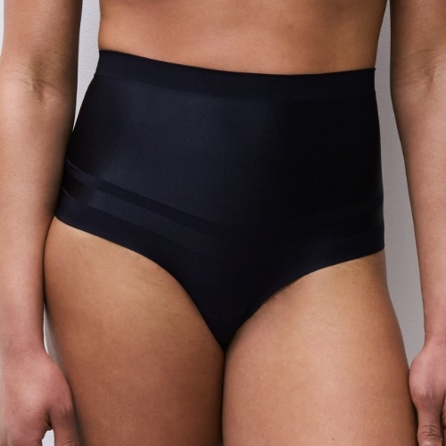 Chantelle Brilliant noir culotte string