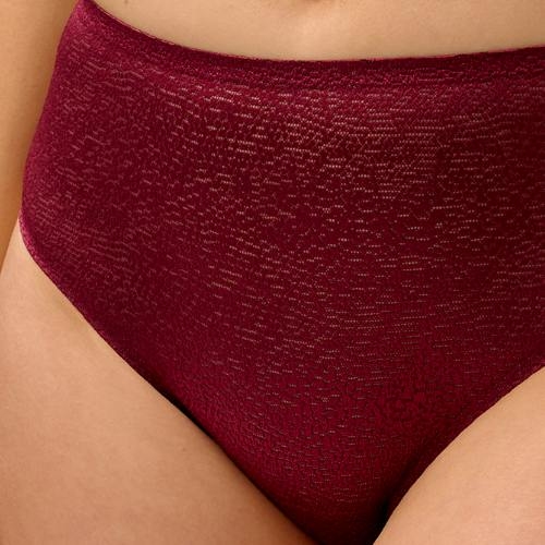 Wacoal Lingerie Beaute Appeal bordeaux slip