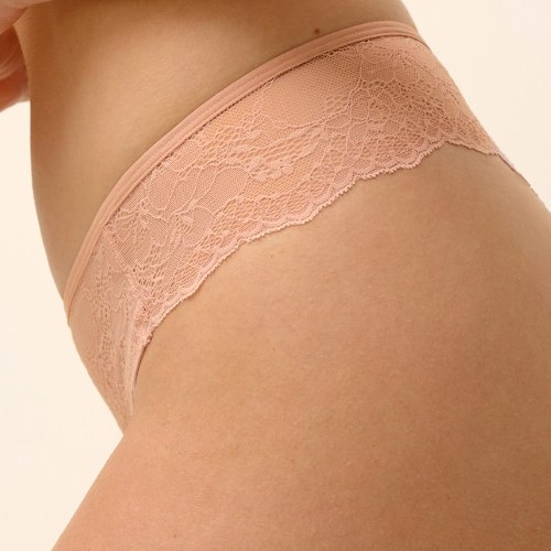 Wacoal Lingerie Essence rose slip