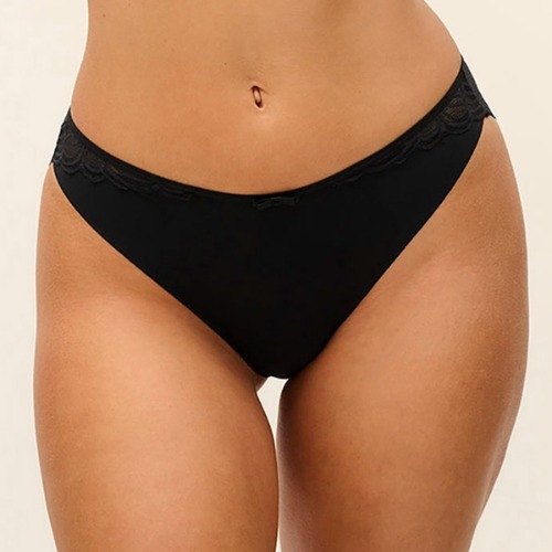 Freya Alanna noir slip