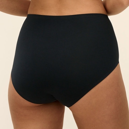 Fantasy Lingerie Smoothease noir culotte string