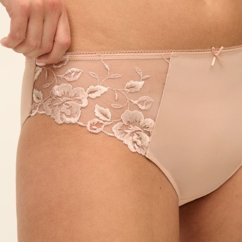 Fantasy Lingerie Caroline natural beige slip