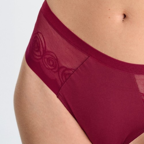 Lisca Ruby rouge culotte string