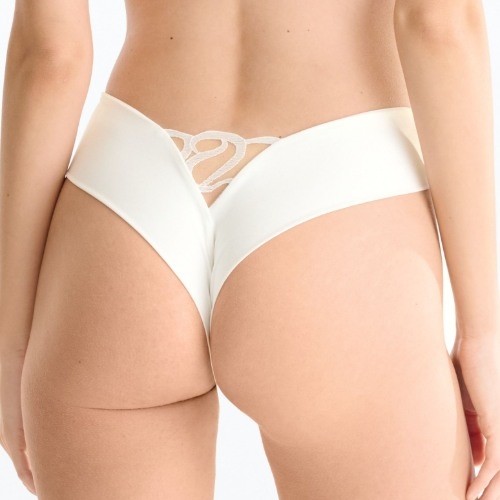 Lisca Shiny Secret blanc cassé slip brésilien