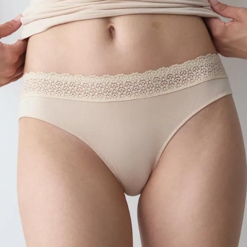 Triomphe Feel of Modal porcelain mousse slip